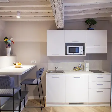 San Sebastiano & Luxury Couette-café 3*