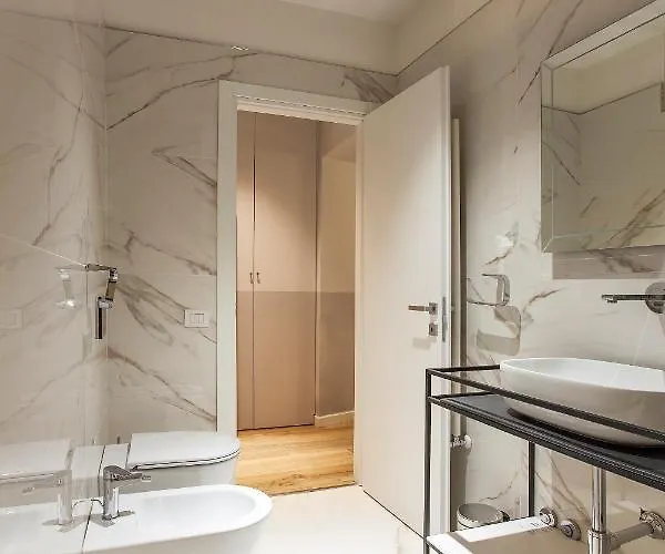 San Sebastiano & Luxury 3* Colle Val D'Elsa
